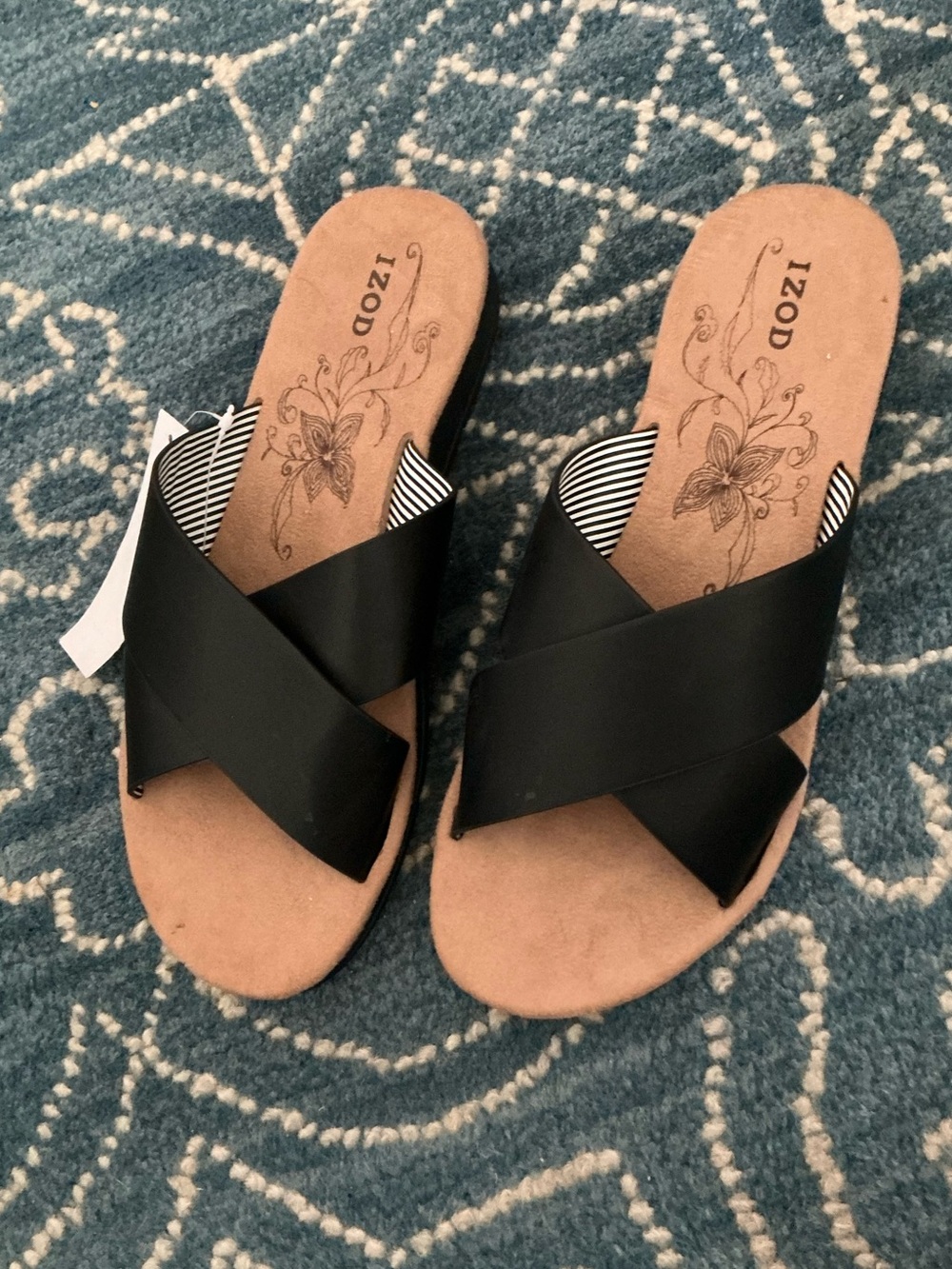 Izod black slides size 7.5